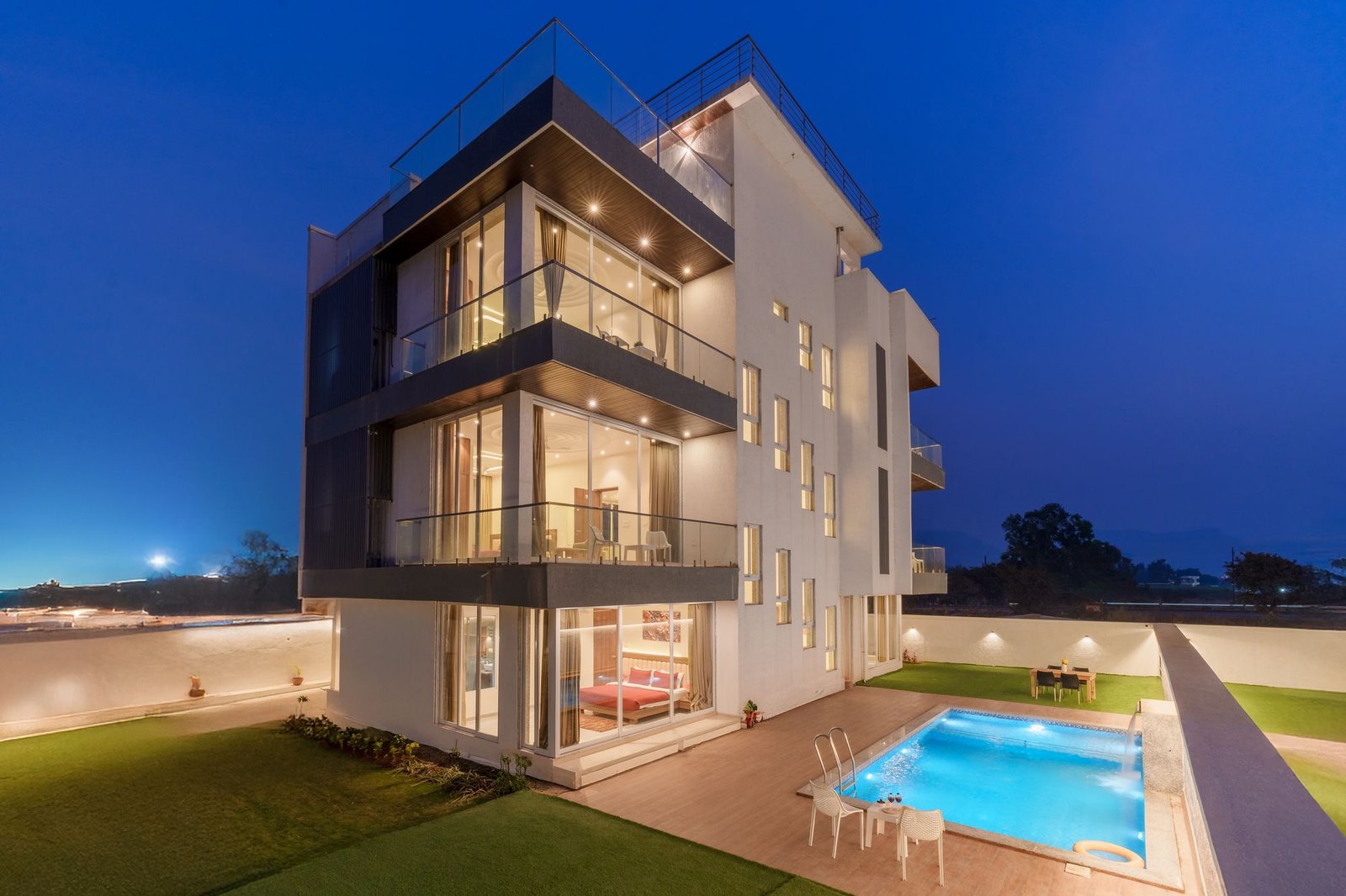 Luxury Real Estate